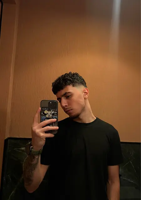 Азер из Нижнего Новгорода, мне 19, познакомлюсь без обязательств