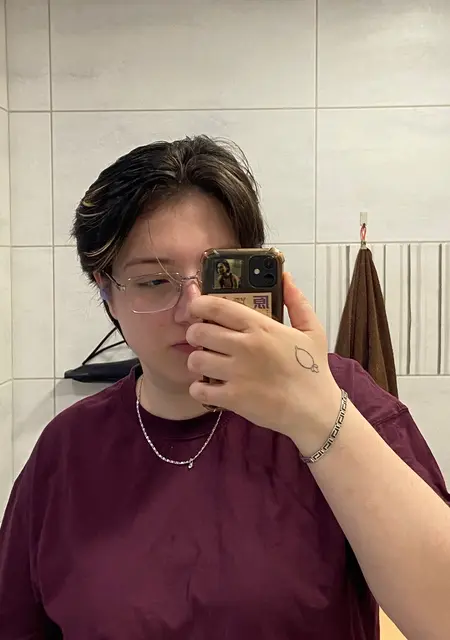 Я Алина, 23, из Севастополя, ищу знакомство для общения