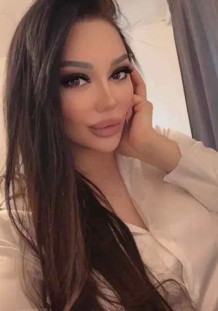 Я Lina, 31, знакомлюсь для дружбы в Москве