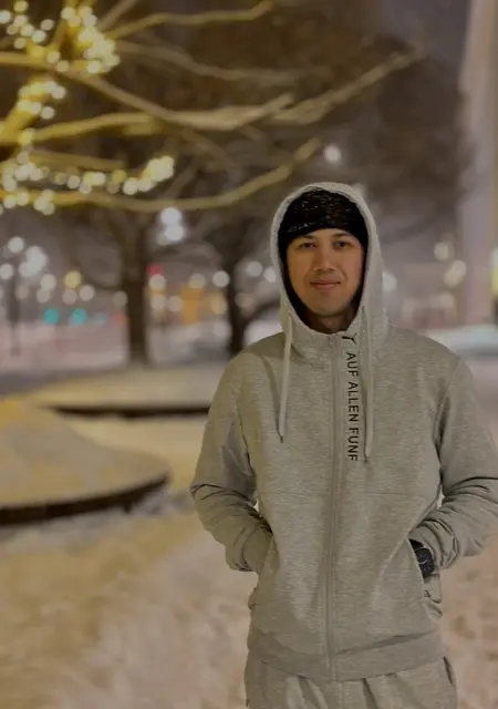 Я Umidjon, 24, из Москвы, ищу знакомство для постоянных отношений