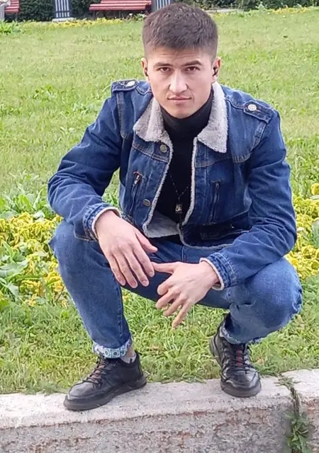 Я Дима, 33, из Богдановича, ищу знакомство для открытые отношения
