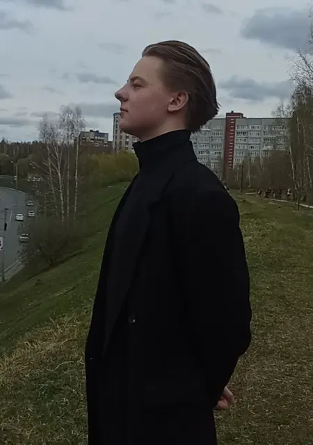 Я Денис, 20, из Томска, ищу знакомство для приятного времяпровождения