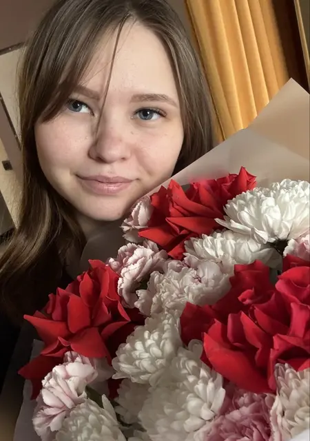 Я Дарья, 23, из Читы, ищу знакомство для открытые отношения
