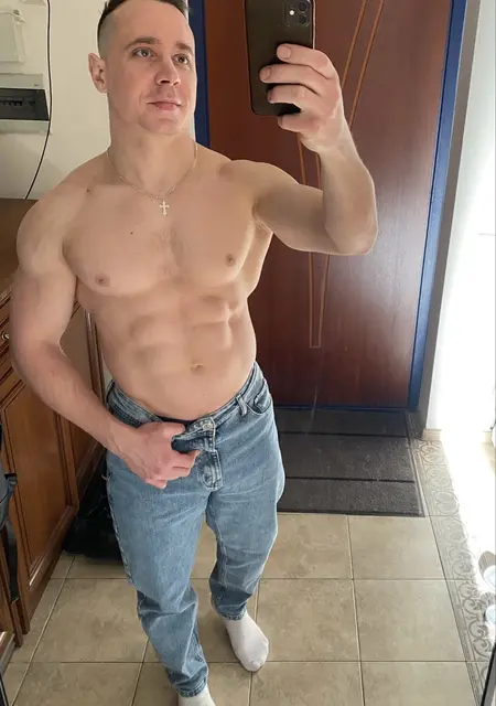 Максим из Королева, ищу на сайте знакомства без обязательств