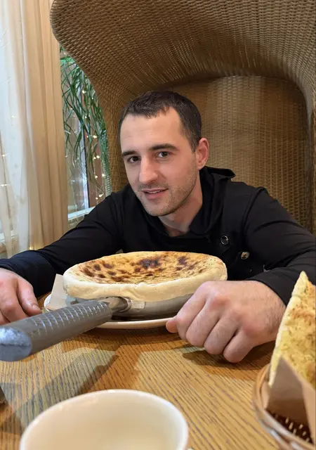 Амаль из Видного, ищу на сайте знакомства на одну ночь