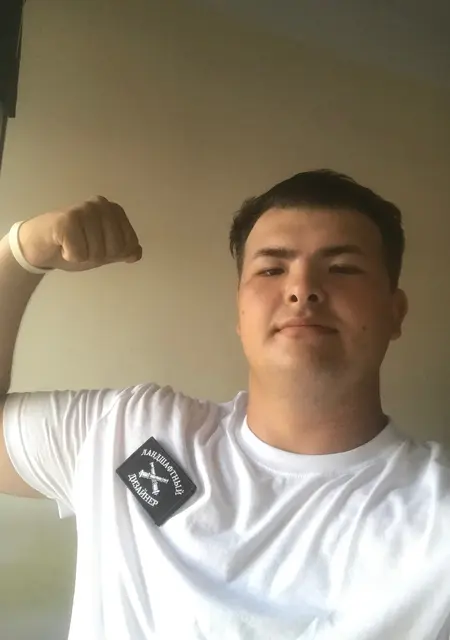 Я Саша, 20, знакомлюсь на одну ночь в Кирово-Чепецке