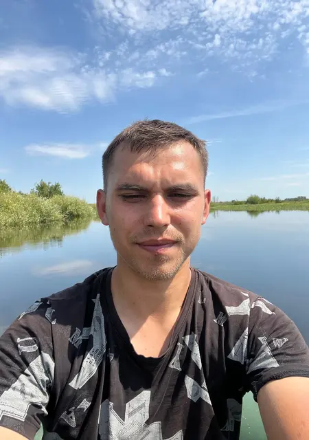 Максим из Орска, ищу на сайте знакомства на одну ночь