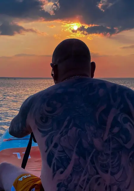 Я Andrey, 40, из Монино, ищу знакомство для приятного времяпровождения