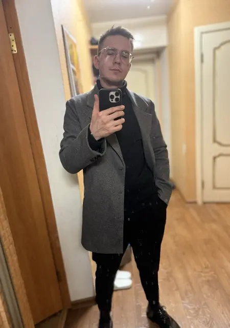 Иван из Кимр, мне 23, познакомлюсь на одну ночь