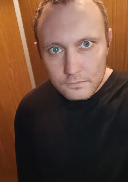 Я Денис, 30, знакомлюсь без обязательств в Рыбинске