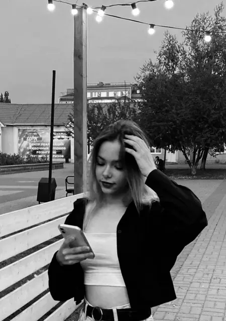 Я Ирочка, 19, знакомлюсь для общения в Ростове-на-Дону