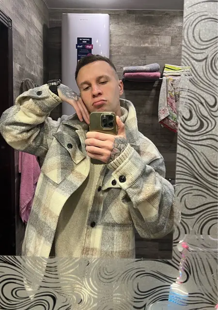 Yan из Анапы, ищу на сайте приятное времяпровождение