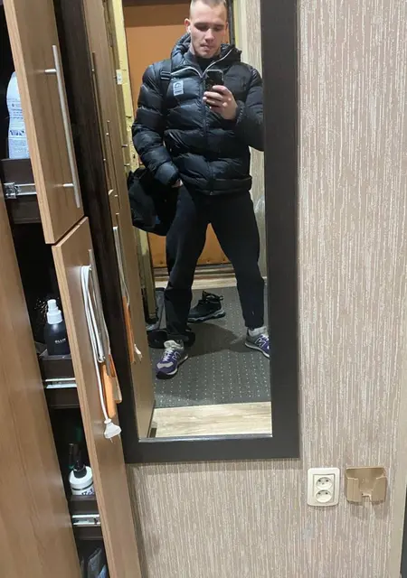 Максим из Махачкалы, ищу на сайте знакомства на одну ночь