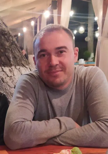 Сергей из Симферополя, мне 38, познакомлюсь на одну ночь