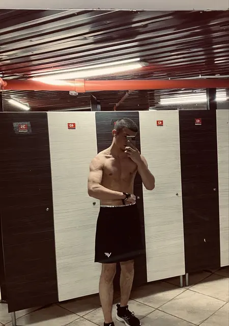 Амир из Костромы, ищу на сайте открытые отношения