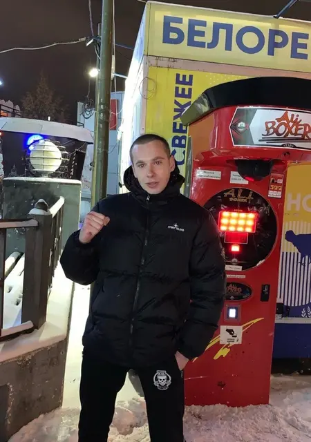 Семён из Иркутска, ищу на сайте знакомства на одну ночь