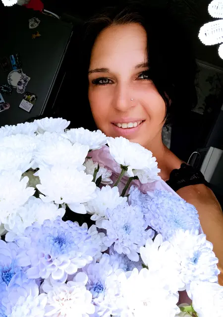 Екатерина из Новокузнецка, ищу на сайте постоянные отношения