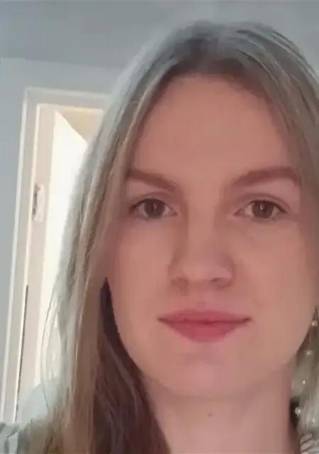 Я Яночка, 32, из Санкт-Петербурга, ищу знакомство для постоянных отношений