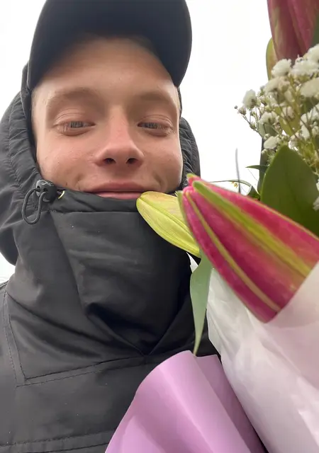 Я Сёма, 20, из Серова, ищу знакомства на одну ночь