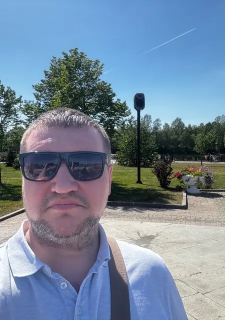 Максим из Иванова, ищу на сайте открытые отношения