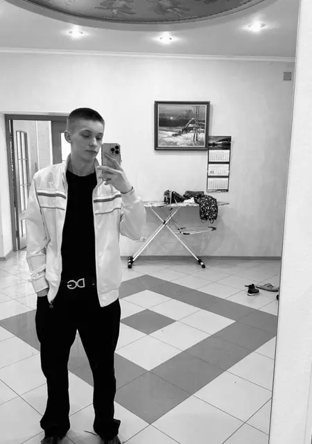 Михаил из Тюмени, ищу на сайте знакомства на одну ночь