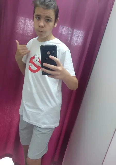 Аноним Парень из Холмской, ищу на сайте знакомства на одну ночь