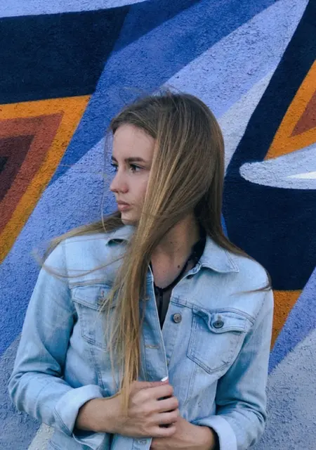 Александра