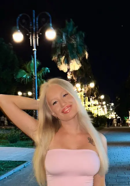 Я Пошлая Блондинка, 22, знакомлюсь для вирта в Ростове-на-Дону