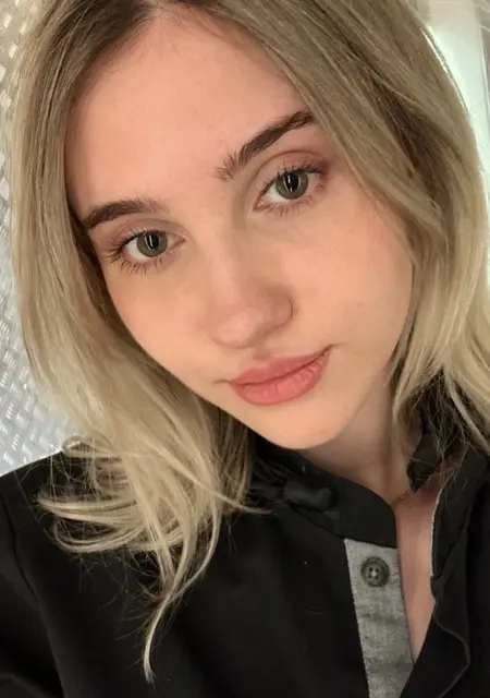 Я Eliza, 23, из Москвы, ищу знакомство для общения
