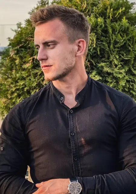 Gromov из Брянска, ищу на сайте общение