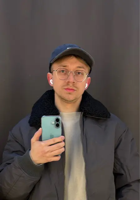 Я Сергей, 21, из Благовещенска, ищу знакомство для приятного времяпровождения
