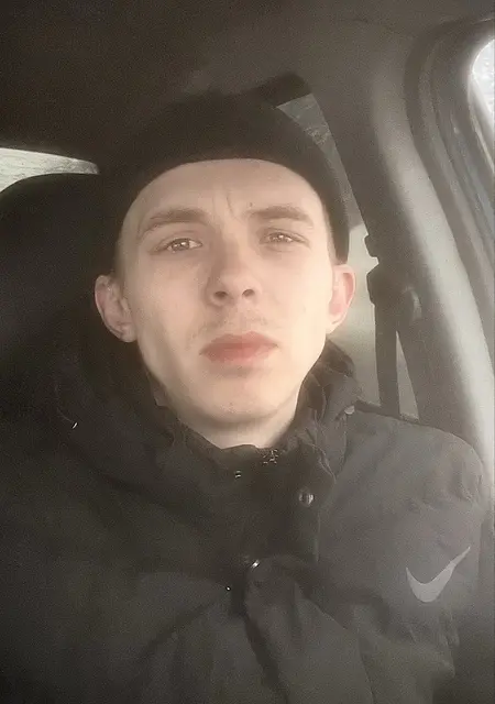 Я Артём, 24, из Уфы, ищу знакомство для приятного времяпровождения