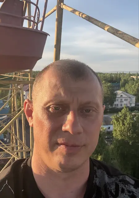 Я Николай, 44, знакомлюсь для открытые отношения в Кумертау