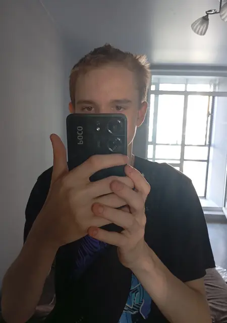 Я Кирилл, 19, знакомлюсь для вирта в Белгороде