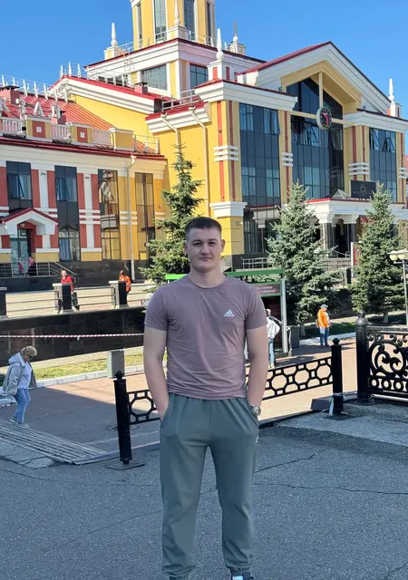 Я Aliksandr, 24, знакомлюсь без обязательств в Кемерово