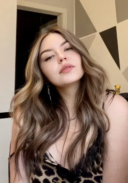 Я Karina, 27, знакомлюсь без обязательств в Туле