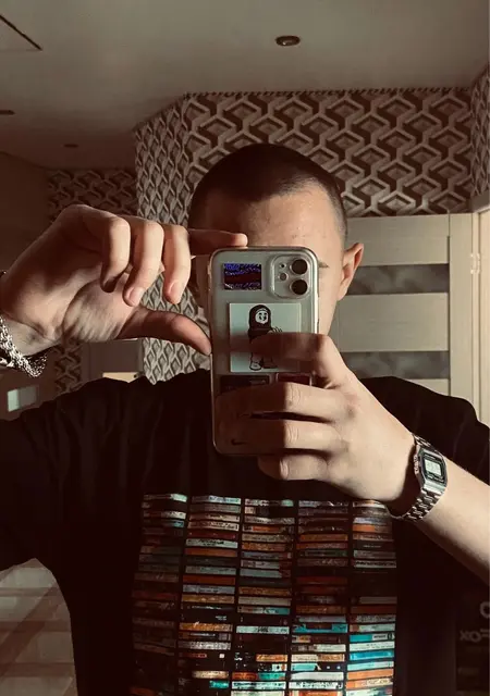 Я Дима, 19, знакомлюсь для приятного времяпровождения в Казани