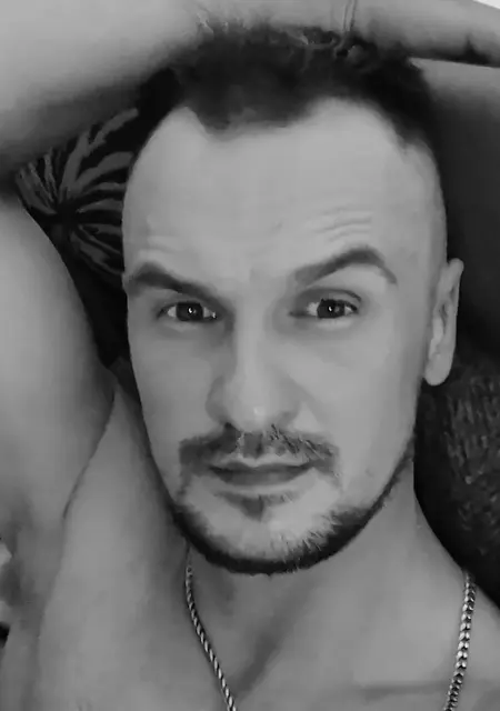 Я Alex, 35, знакомлюсь на одну ночь в Нерюнгри