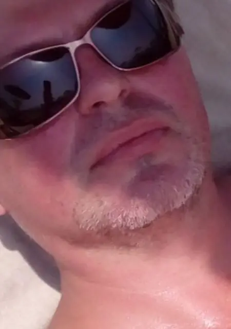 Олег из Кемерово, ищу на сайте знакомства без обязательств