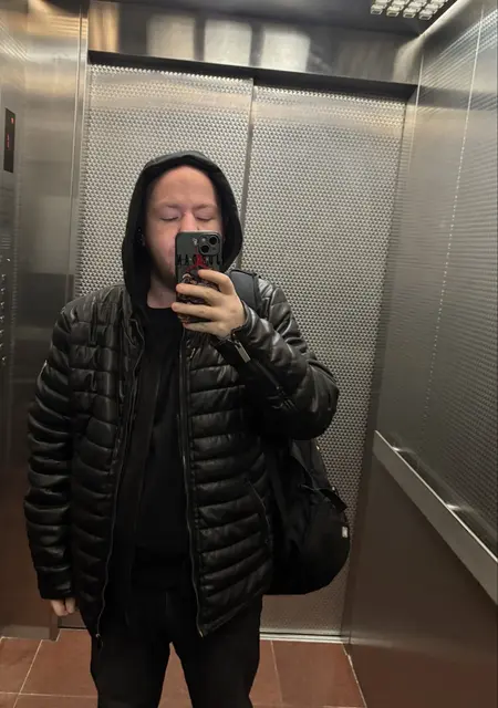 Сергей из Тольятти, ищу на сайте знакомства на одну ночь