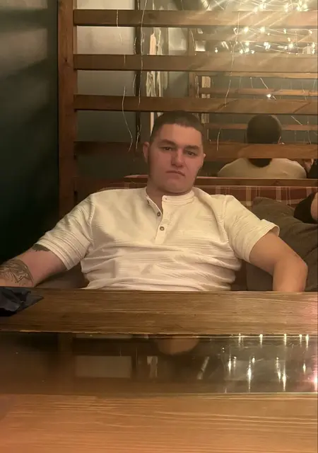 Серёга из Ханты-Мансийска, ищу на сайте постоянные отношения