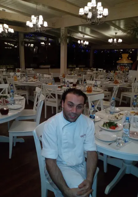 Ахмед из Серпухова, ищу на сайте знакомства на одну ночь