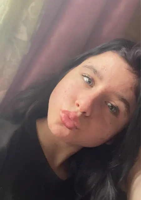 Я Настя, 21, из Краснодара, ищу знакомство для вирта