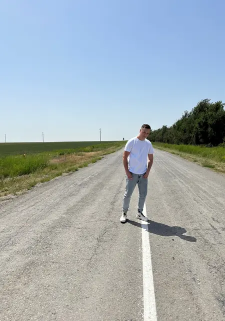 Я Кирилл, 28, знакомлюсь без обязательств в Ставрополе