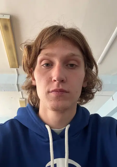 Владислав из Омска, ищу на сайте дружбу