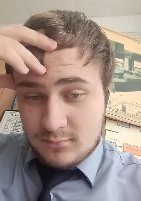 Григорий из Хабаровска, мне 18, познакомлюсь на одну ночь