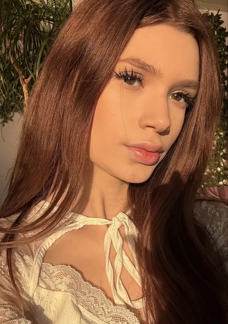Я Кристина, 24, из Москвы, ищу знакомства на одну ночь
