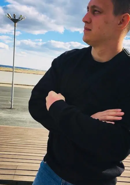 Я Михаил, 31, знакомлюсь без обязательств в Томске