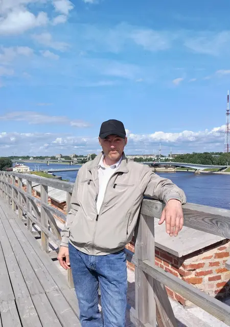 Я Viktorgeman, 46, знакомлюсь для общения в Боровичах