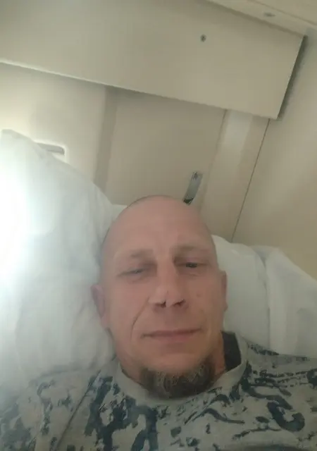 Я Алексей, 45, из Свободного, ищу знакомство для постоянных отношений